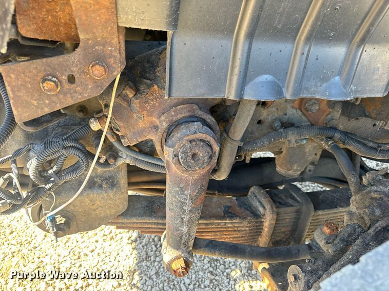 image for item EN5164 2010 International 7500 WorkStar dump truck