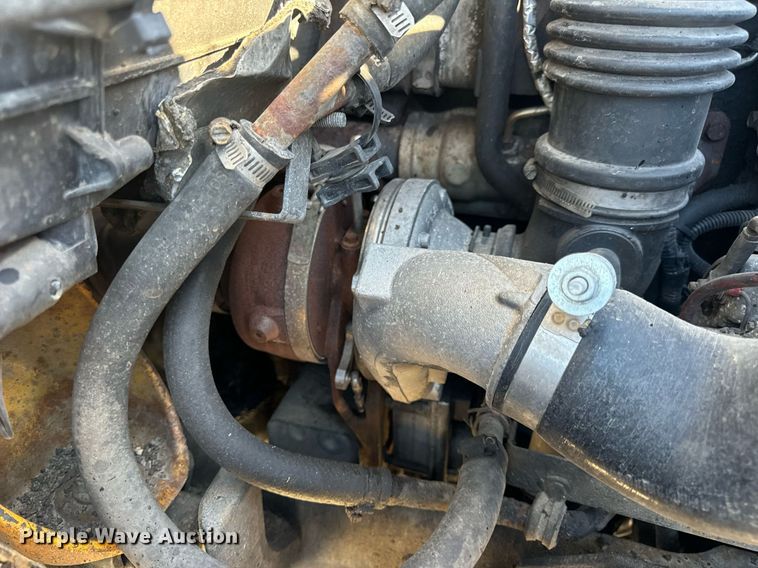 image for item EN5164 2010 International 7500 WorkStar dump truck