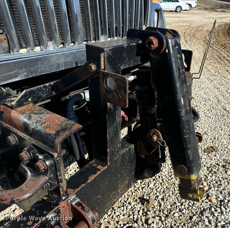 image for item EN5165 2006 International 7400 Crew Cab dump truck