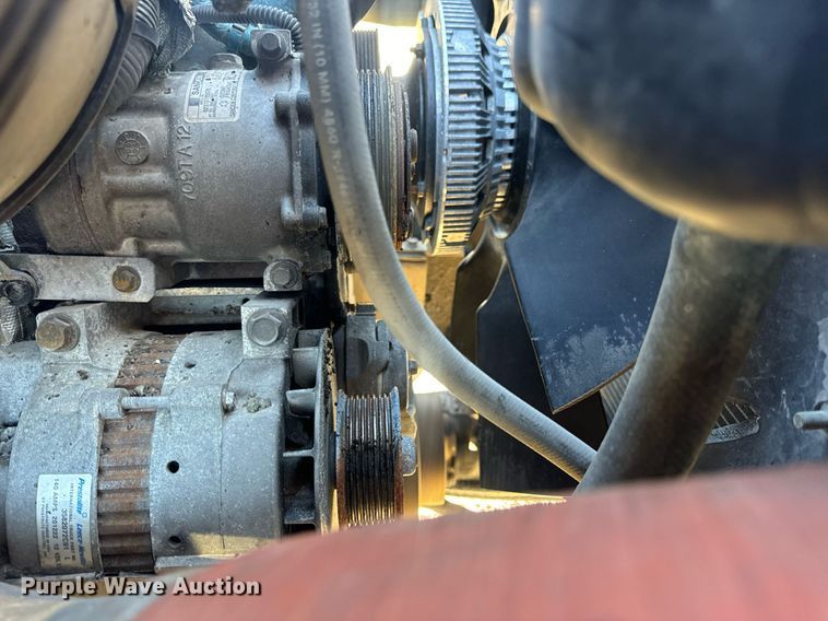 image for item EN5166 2006 International 7400 Crew Cab dump truck