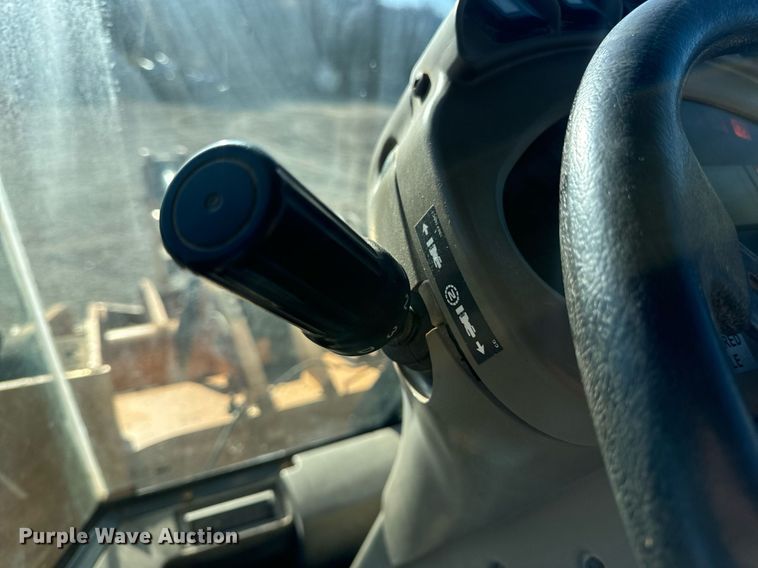 image for item EN5167 2008 Case 521D wheel loader