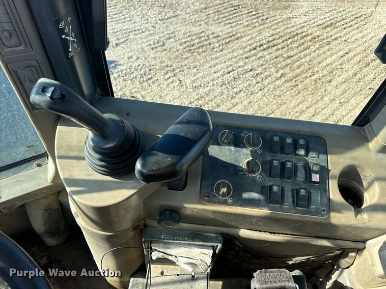 image for item EN5167 2008 Case 521D wheel loader