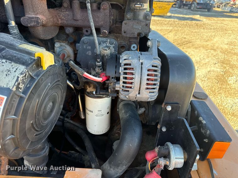 image for item EN5167 2008 Case 521D wheel loader