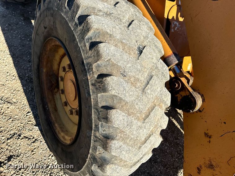 image for item EN5167 2008 Case 521D wheel loader