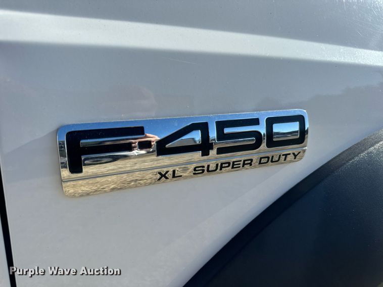 image for item EN5168 2006 Ford F450 Super Duty XL utility / service truck