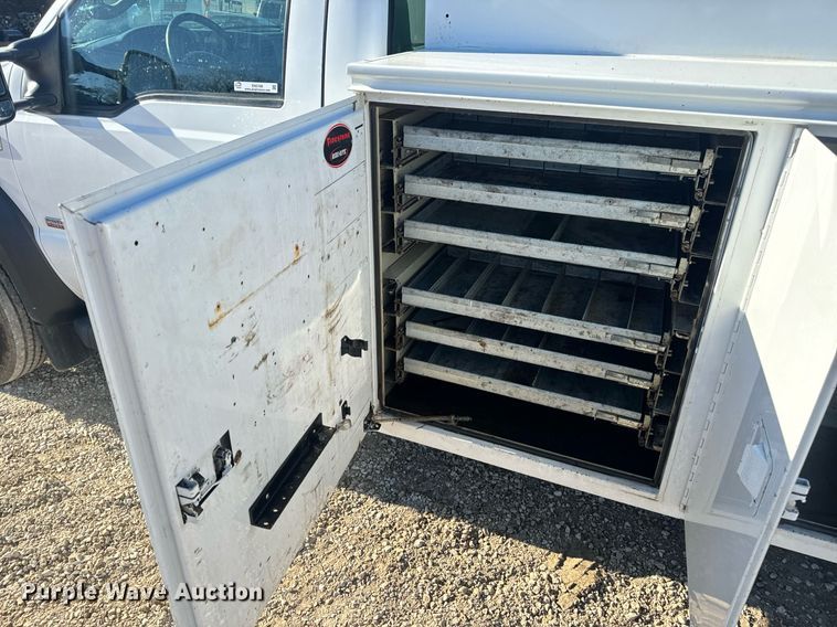 image for item EN5168 2006 Ford F450 Super Duty XL utility / service truck