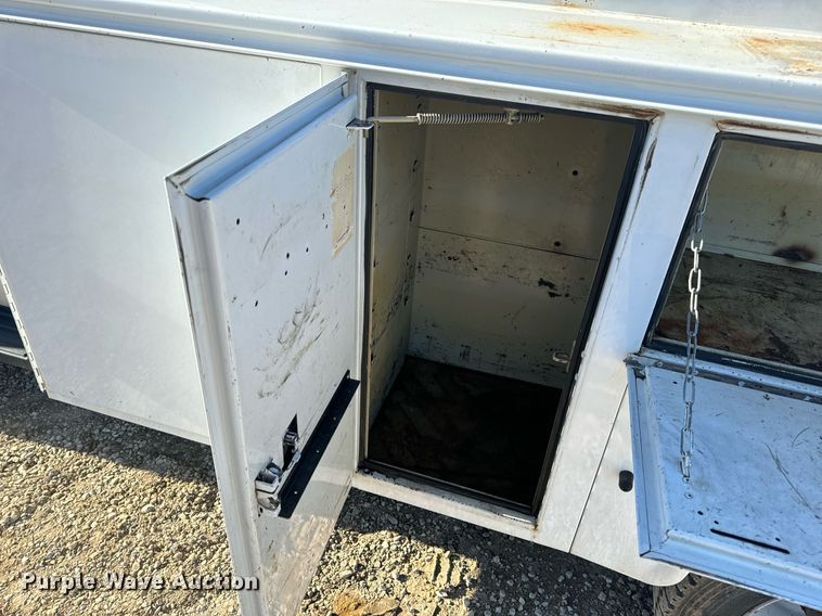 image for item EN5168 2006 Ford F450 Super Duty XL utility / service truck