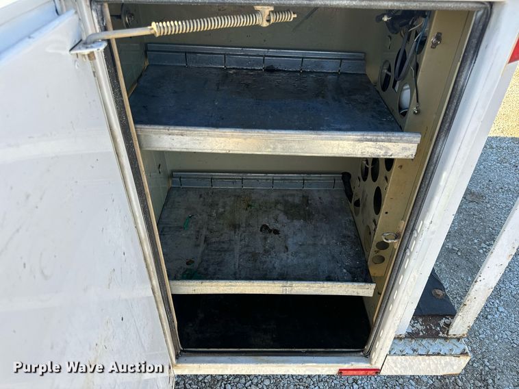 image for item EN5168 2006 Ford F450 Super Duty XL utility / service truck