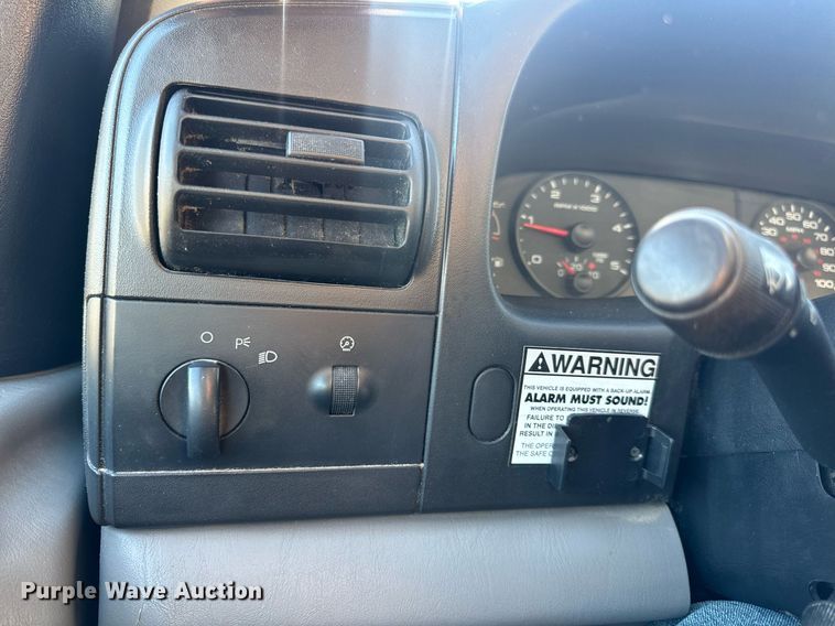 image for item EN5168 2006 Ford F450 Super Duty XL utility / service truck