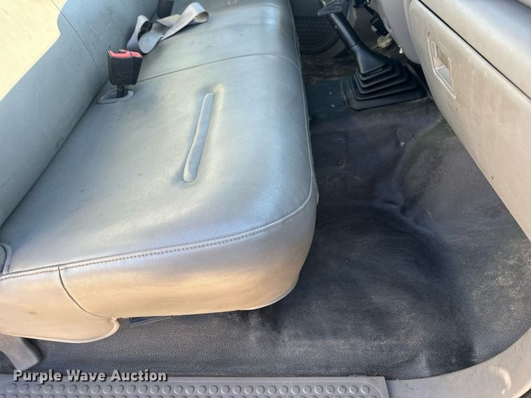 image for item EN5168 2006 Ford F450 Super Duty XL utility / service truck