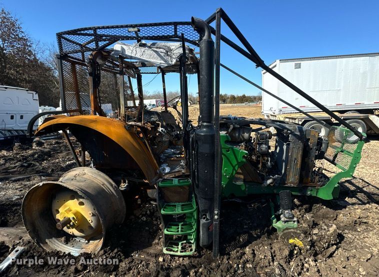 image for item EN5171 2020 John Deere 6130M tractor
