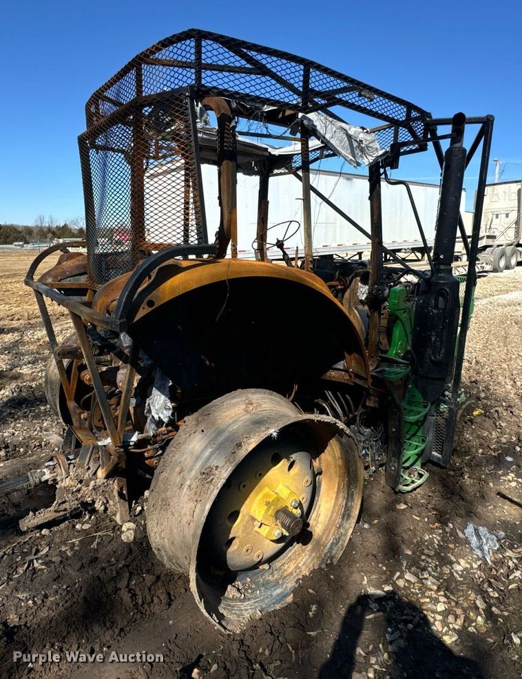 image for item EN5171 2020 John Deere 6130M tractor