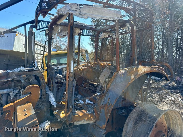 image for item EN5171 2020 John Deere 6130M tractor