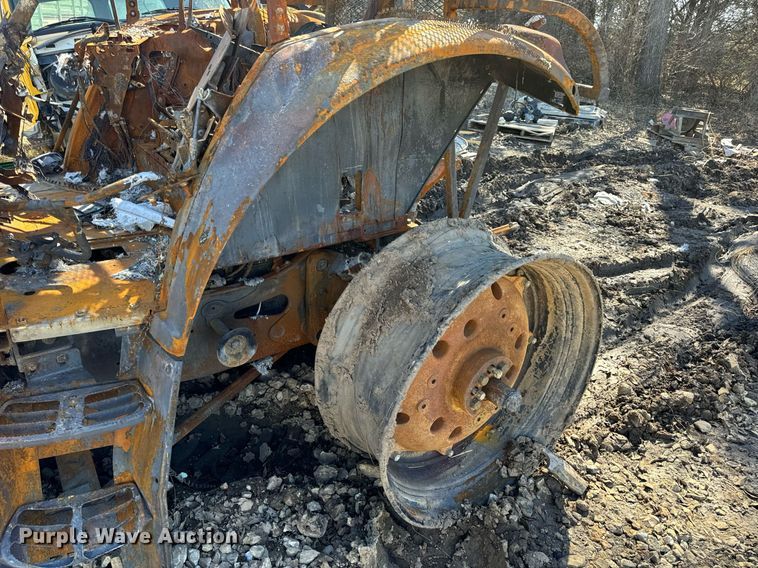 image for item EN5171 2020 John Deere 6130M tractor