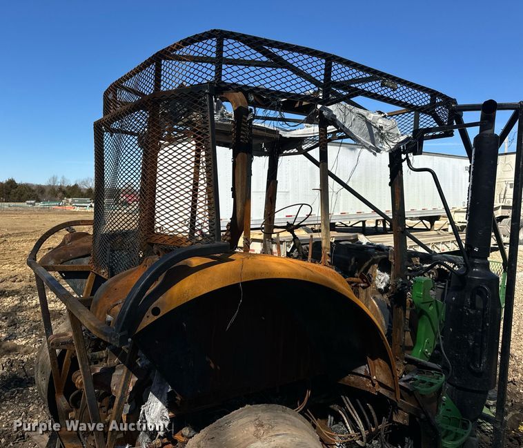 image for item EN5171 2020 John Deere 6130M tractor