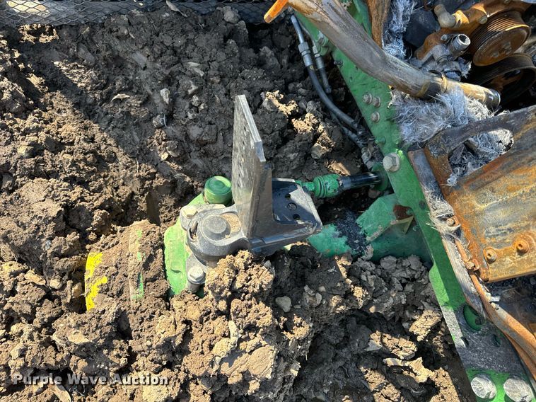 image for item EN5171 2020 John Deere 6130M tractor