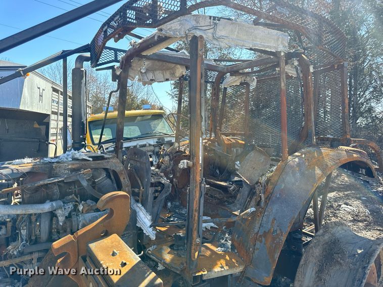 image for item EN5171 2020 John Deere 6130M tractor