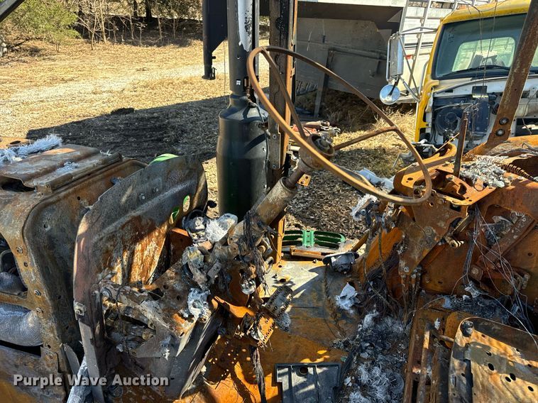 image for item EN5171 2020 John Deere 6130M tractor