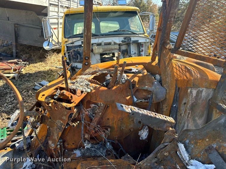 image for item EN5171 2020 John Deere 6130M tractor