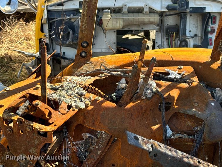 image for item EN5171 2020 John Deere 6130M tractor