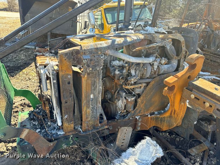 image for item EN5171 2020 John Deere 6130M tractor