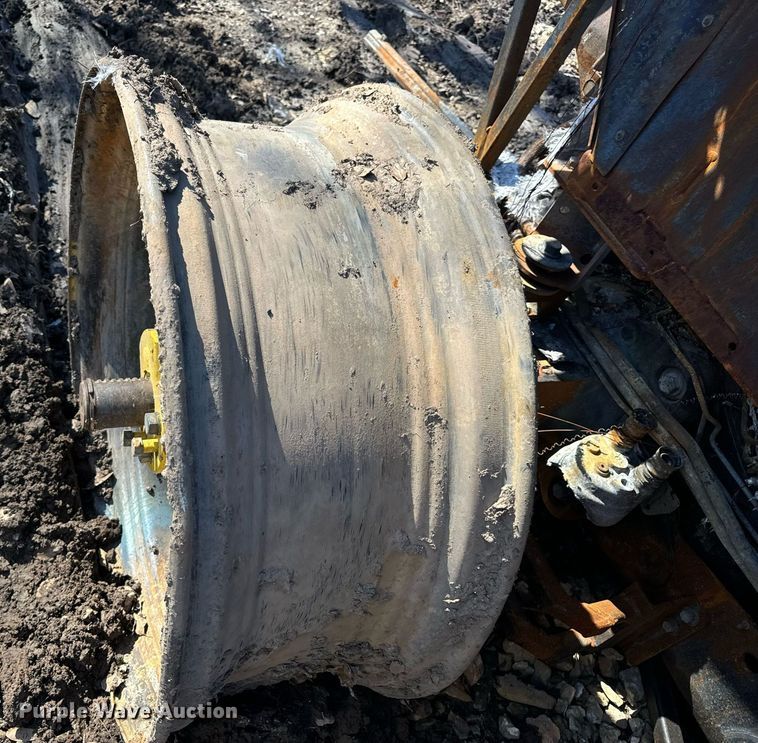 image for item EN5171 2020 John Deere 6130M tractor