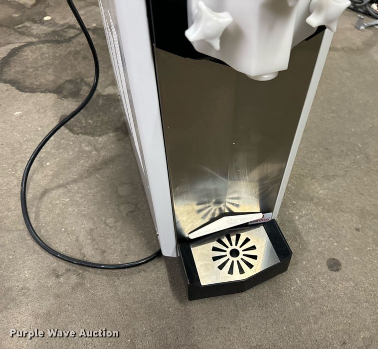 image for item EN5184 Restaurant equipment