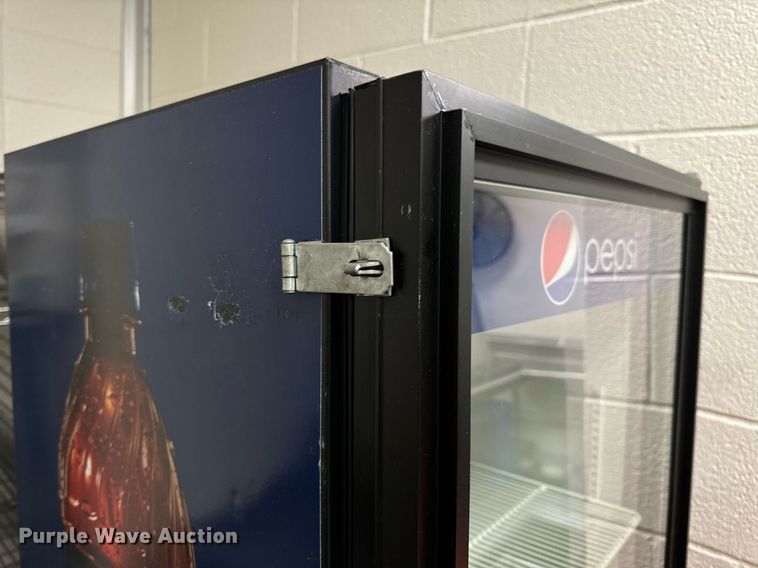 image for item EN5184 Restaurant equipment