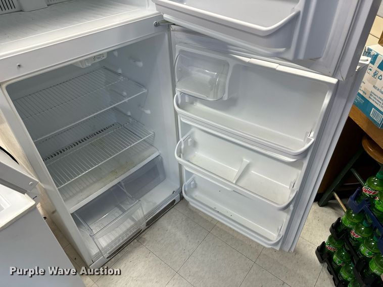 image for item EN5184 Restaurant equipment