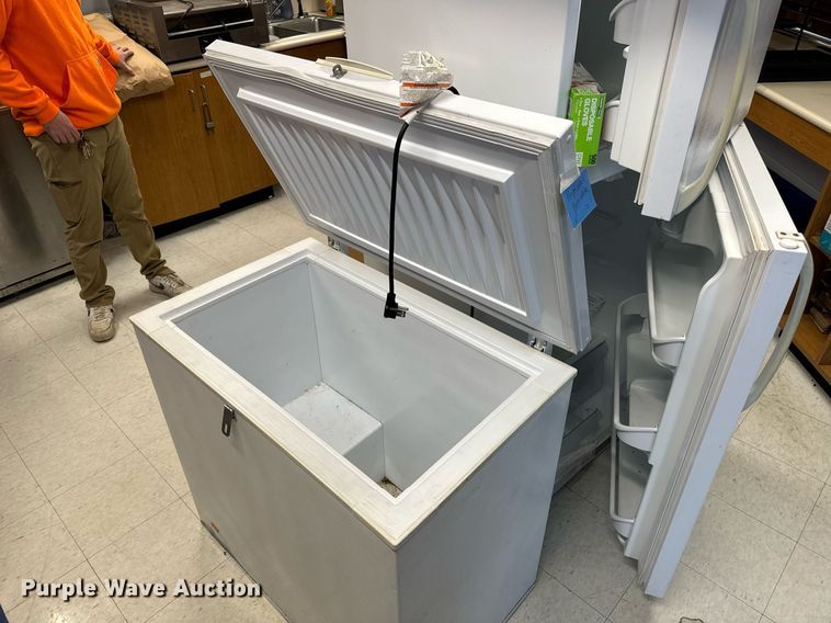 image for item EN5184 Restaurant equipment