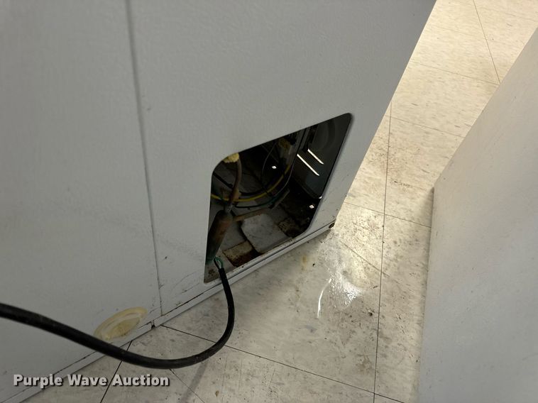 image for item EN5184 Restaurant equipment