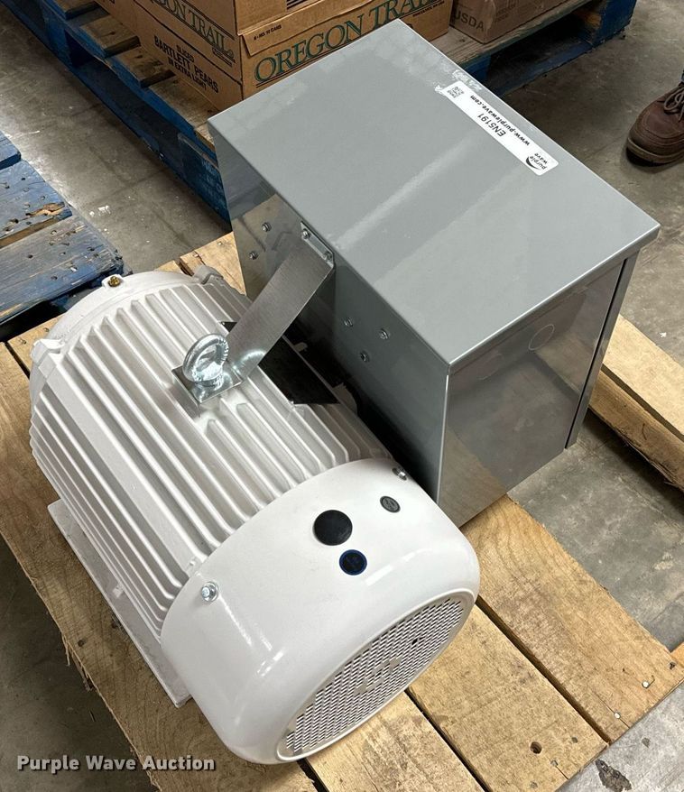 image for item EN5191 Smith Electric Motorworks RTG256 rotary three phase converter