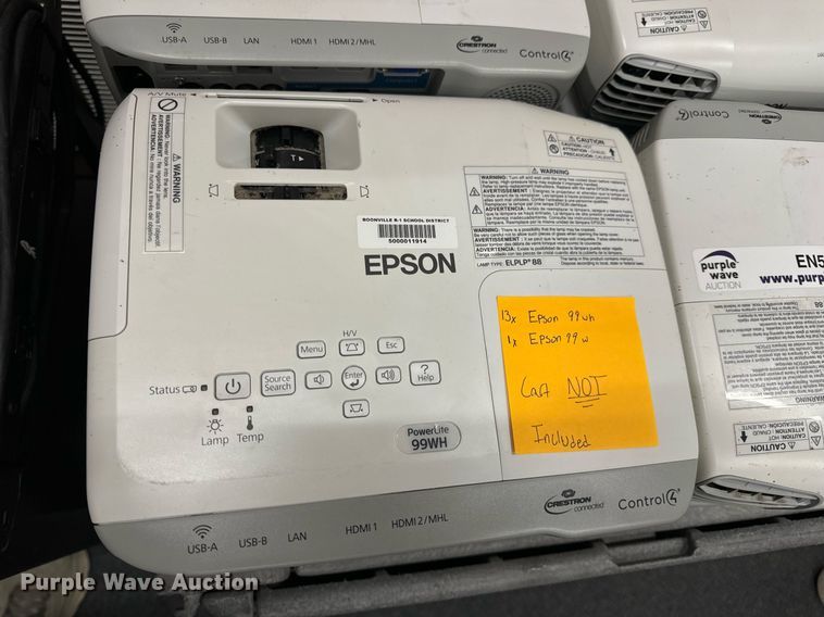 image for item EN5192 (14) Epson H686A LCD projectors