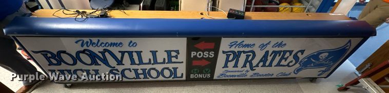 image for item EN5193 Sporting goods