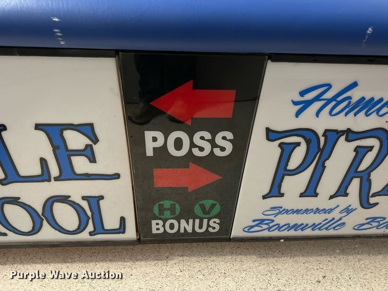 image for item EN5193 Sporting goods