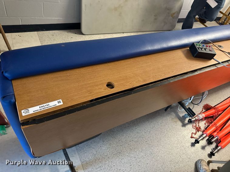 image for item EN5193 Sporting goods