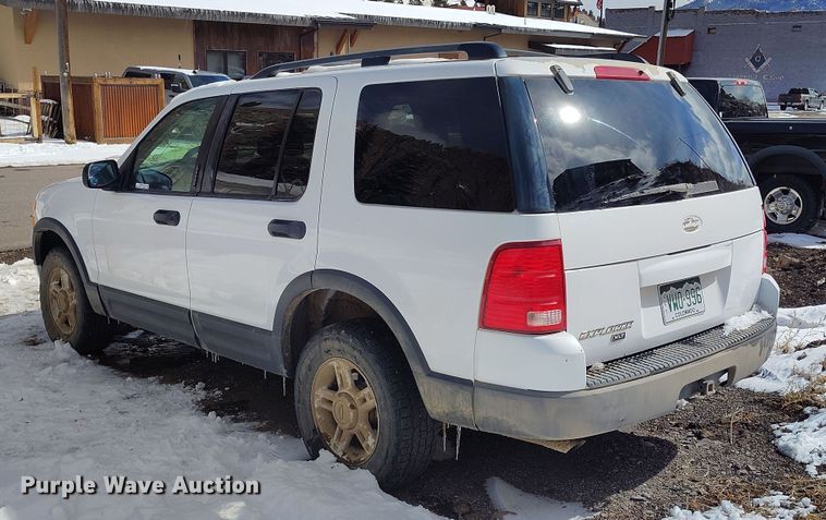 image for item EO9972 2003 Ford Explorer SUV