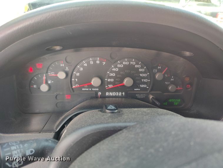 image for item EO9972 2003 Ford Explorer SUV