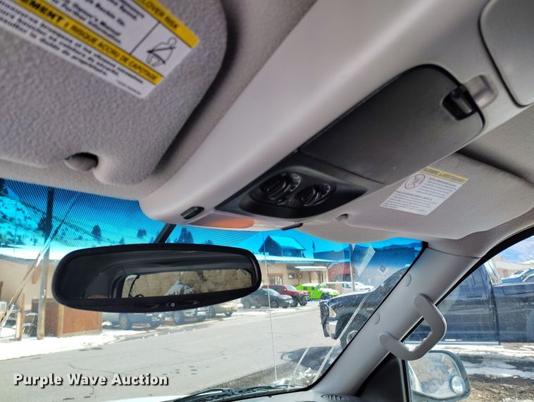 image for item EO9972 2003 Ford Explorer SUV