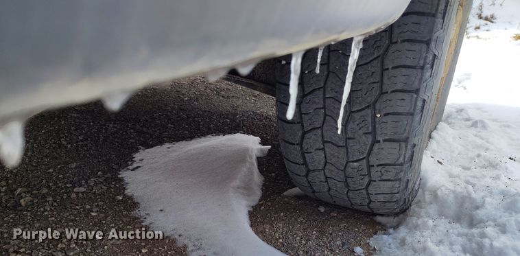 image for item EO9972 2003 Ford Explorer SUV