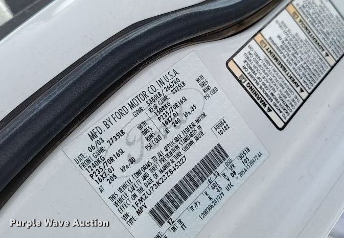 image for item EO9972 2003 Ford Explorer SUV