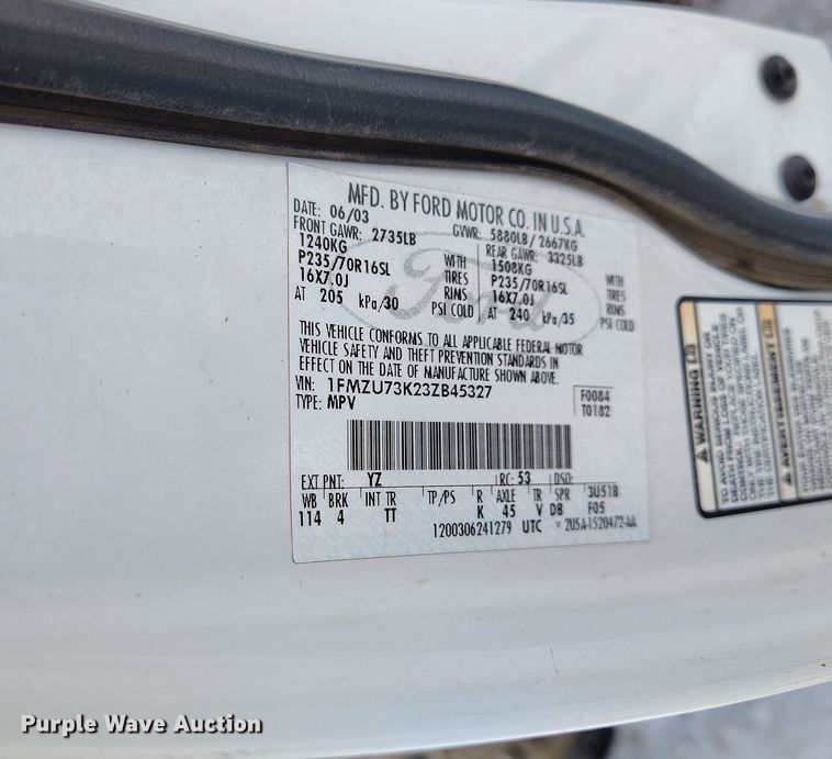 image for item EO9972 2003 Ford Explorer SUV