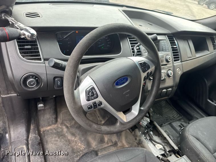 image for item EQ1135 2016 Ford Taurus Police Interceptor 