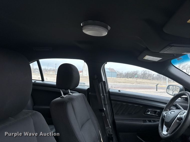 image for item EQ1135 2016 Ford Taurus Police Interceptor 