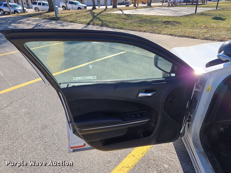 image for item EQ6728 2016 Dodge Charger Police 