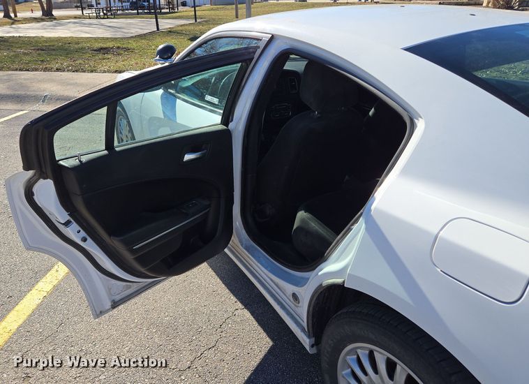 image for item EQ6728 2016 Dodge Charger Police 