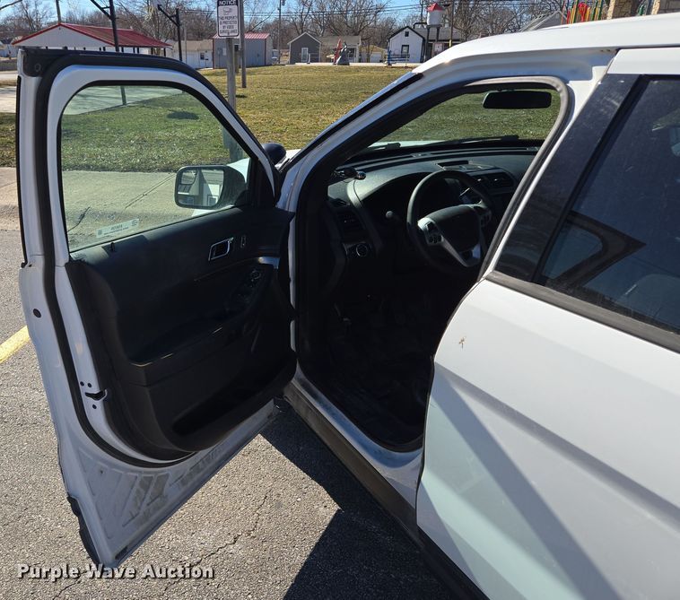 image for item EQ6729 2014 Ford Explorer Police Interceptor SUV