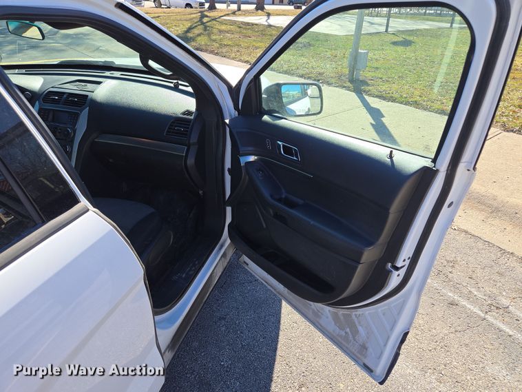 image for item EQ6729 2014 Ford Explorer Police Interceptor SUV