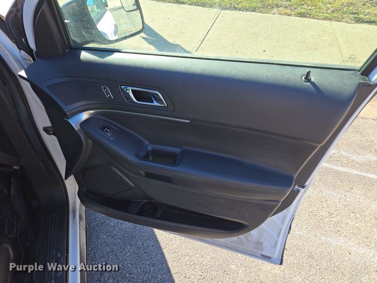 image for item EQ6729 2014 Ford Explorer Police Interceptor SUV