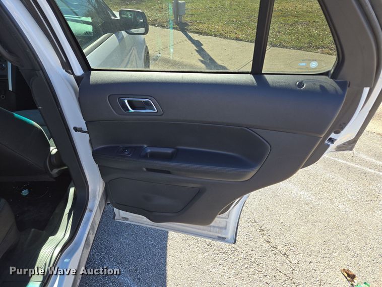 image for item EQ6729 2014 Ford Explorer Police Interceptor SUV